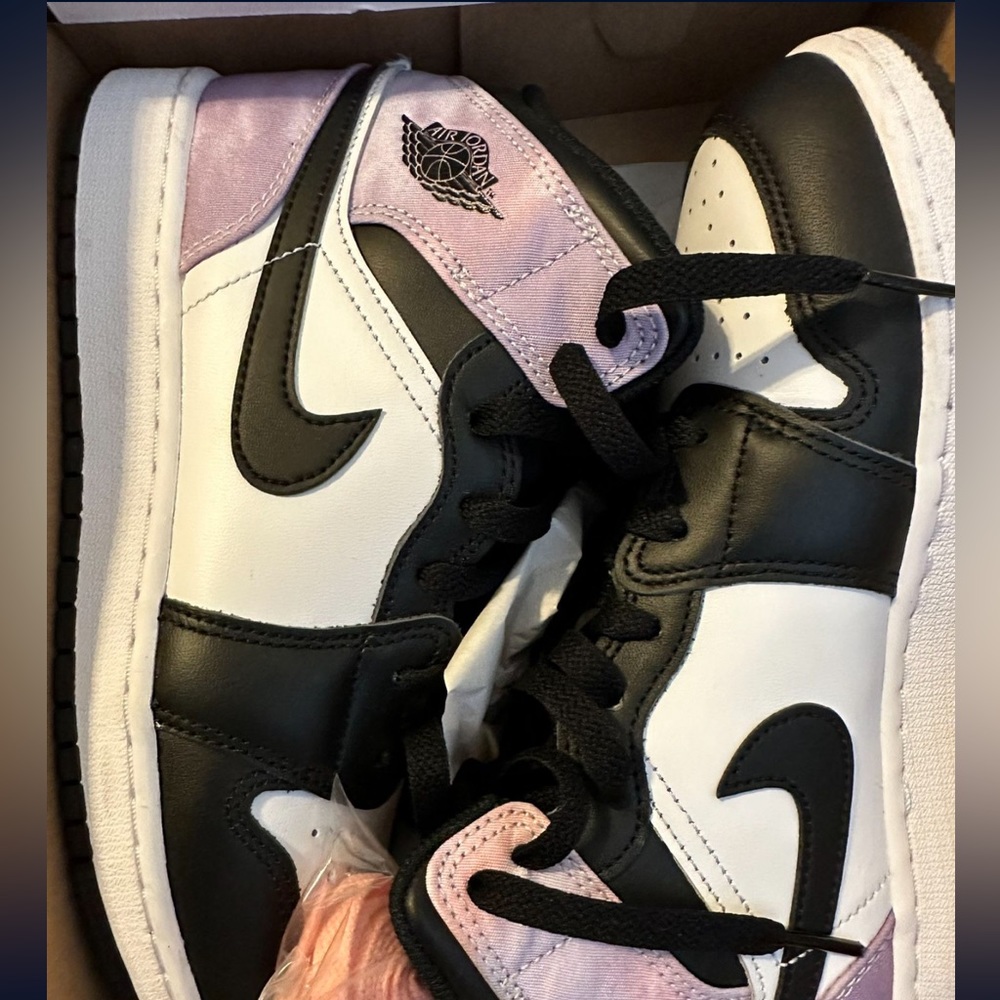 Air Jordan 1